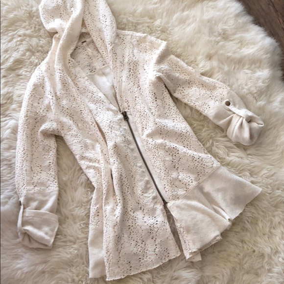 FREE PEOPLE | Oversized Asymmetrical Wrap Hoodie - Picture 1 of 8